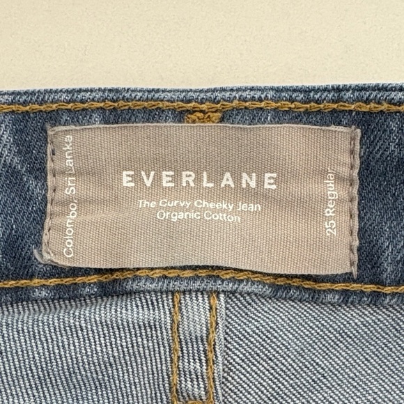Everlane the curvy cheeky Jean , sz : 25 - Picture 9 of 9